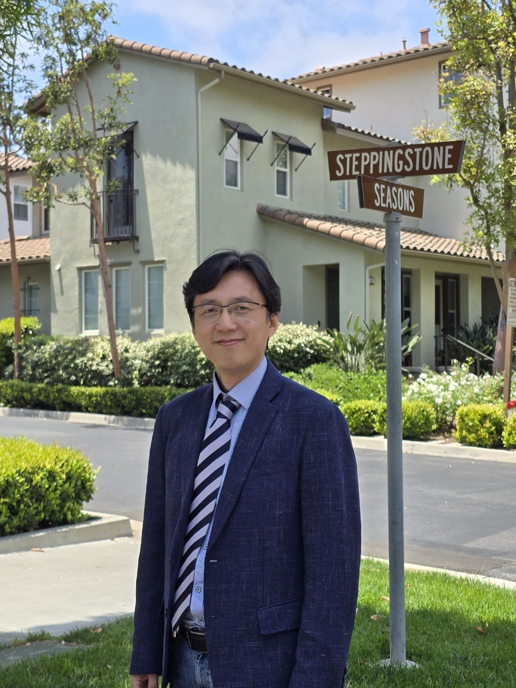 Daniel Hyunjig Lim